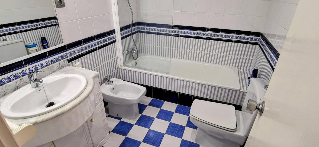 Appartement Puerto De La Duquesa Sea Views à Manilva Extérieur photo